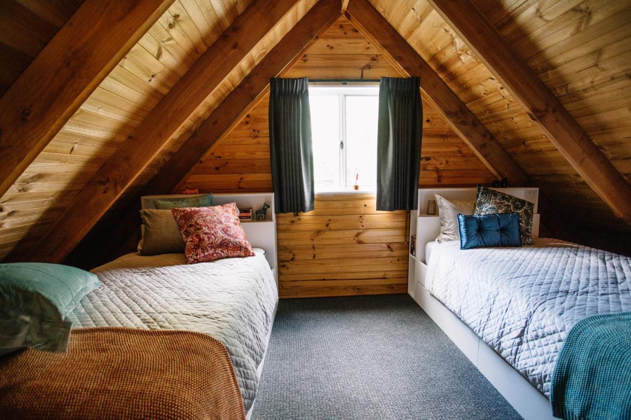 Wurrung B & B - The Cottage Woodend Ngoại thất bức ảnh
