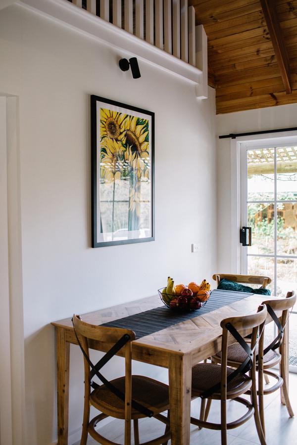 Wurrung B & B - The Cottage Woodend Ngoại thất bức ảnh