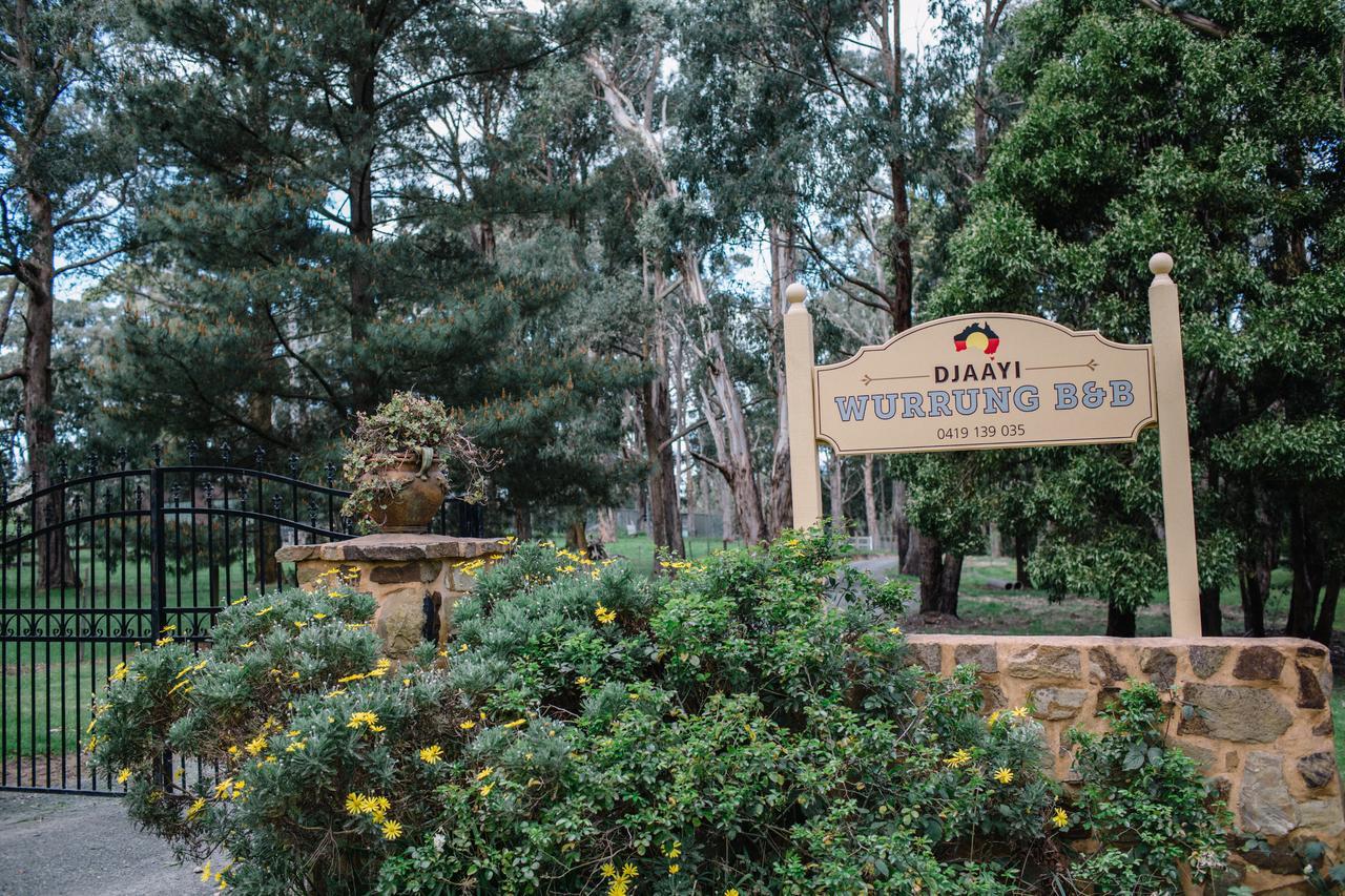 Wurrung B & B - The Cottage Woodend Ngoại thất bức ảnh
